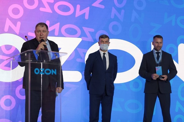 Ozon открыл крупнейший в Сибири фулфилмент-центр в Промышленно-логистическом парке Новосибирской области