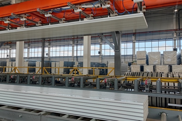 Завод по производству сэндвич-панелей запустили в Промышленно-логистическом парке Новосибирской области